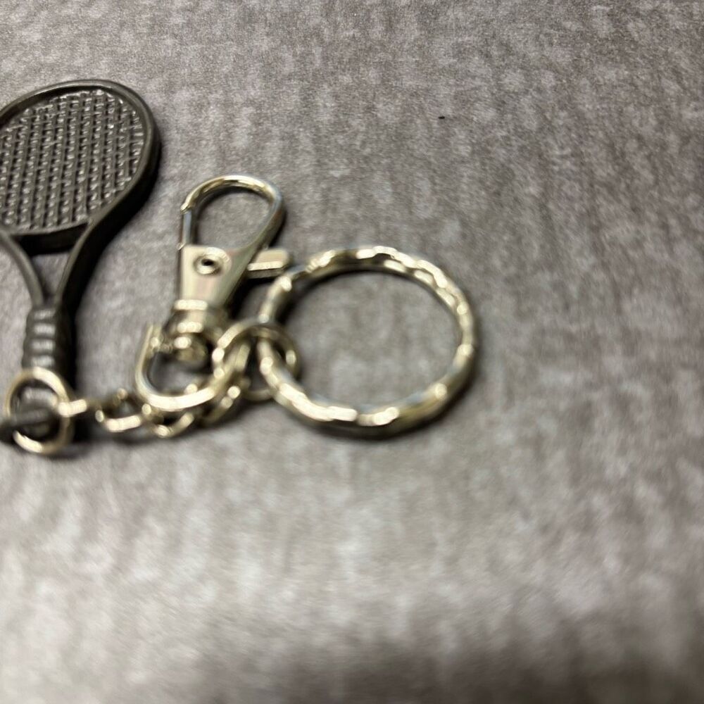 Tennis Racket Metal Keychain *New* - Picture 3 of 6